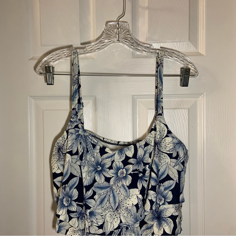 Coco Reef Bra Sized Blue Floral Tiered Tankini Top 40C - Picture 8 of 8